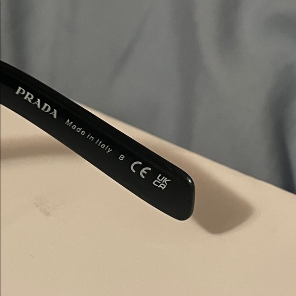Prada Classic Black Eyewear - Picture 4 of 6